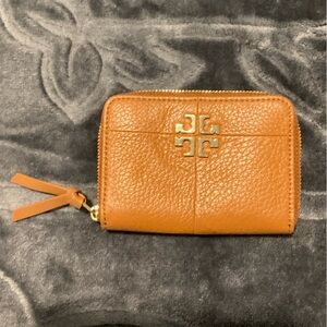 Tory Burch - Zip Up Card Holder - Brown